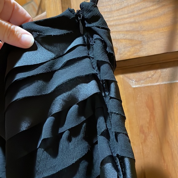 WHBM One Shoulder Ruffle Top - Picture 6 of 11